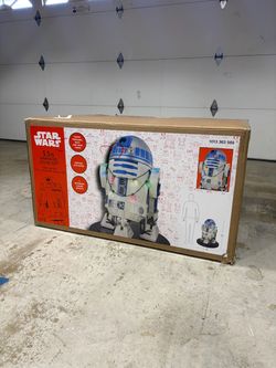 3.5 FT Animated LED R2-D2 Star Wars Home Depot Exclusive