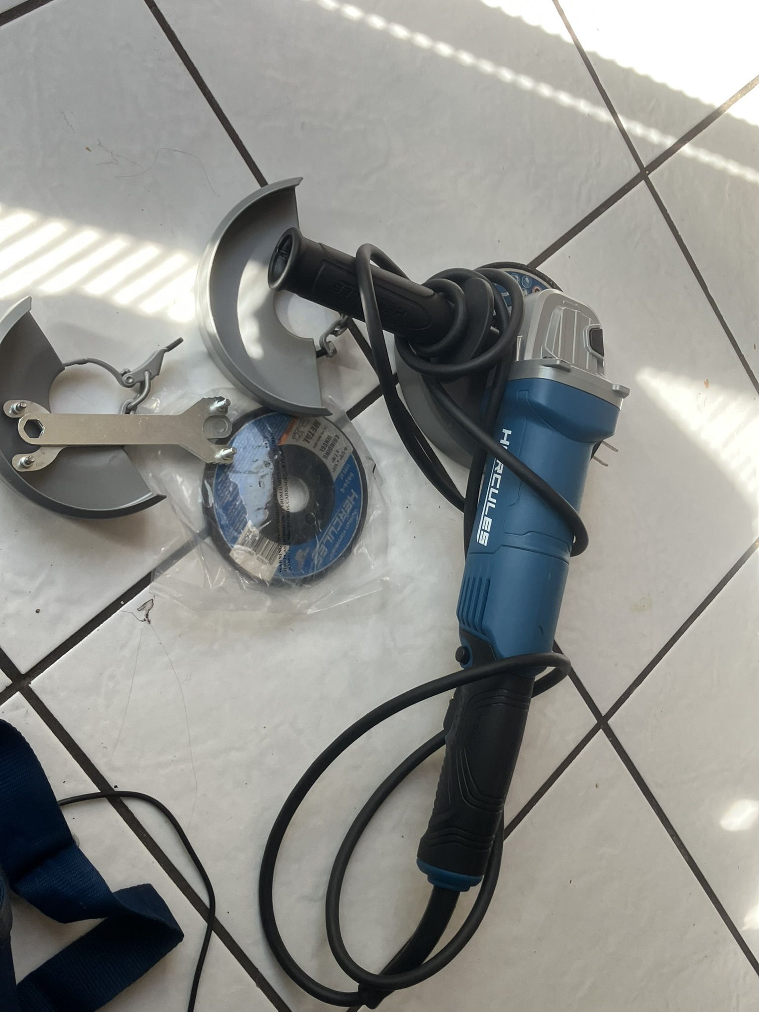 Hercules Angel Grinder