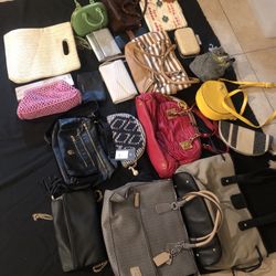20 Hand Bags And Wallets