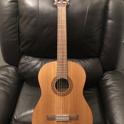 Yamaha Classical Acoustic Guitar 