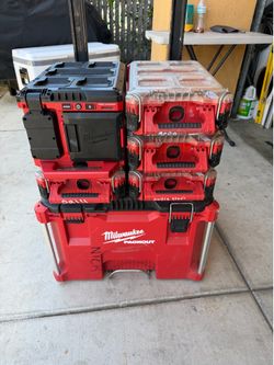 Milwaukee pack out boxes great condition
