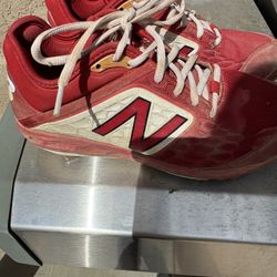 New Balance Metal Cleats