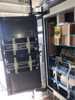 jenn-air freezer black stainless open box 1 year company warranty new open box $2399