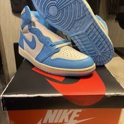 Jordan 1 UNC