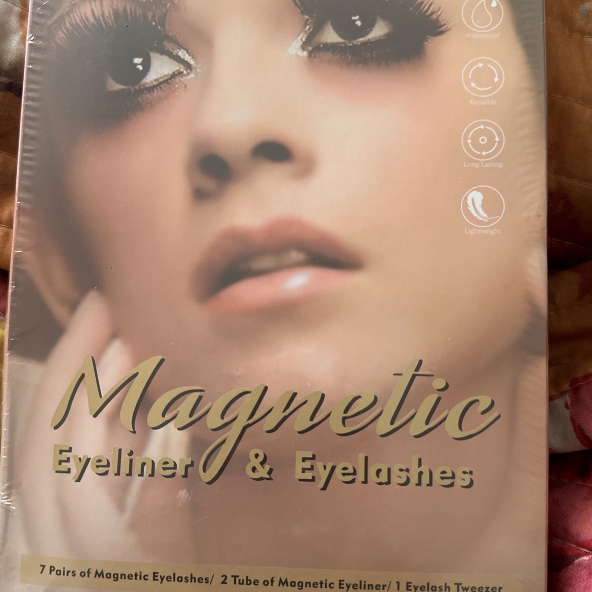 New! Magnetic Liner/Lash Set