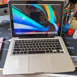 13" 2012 MacBook Pro 2.5Ghz i5 4Gb Ram 512Gb SSD