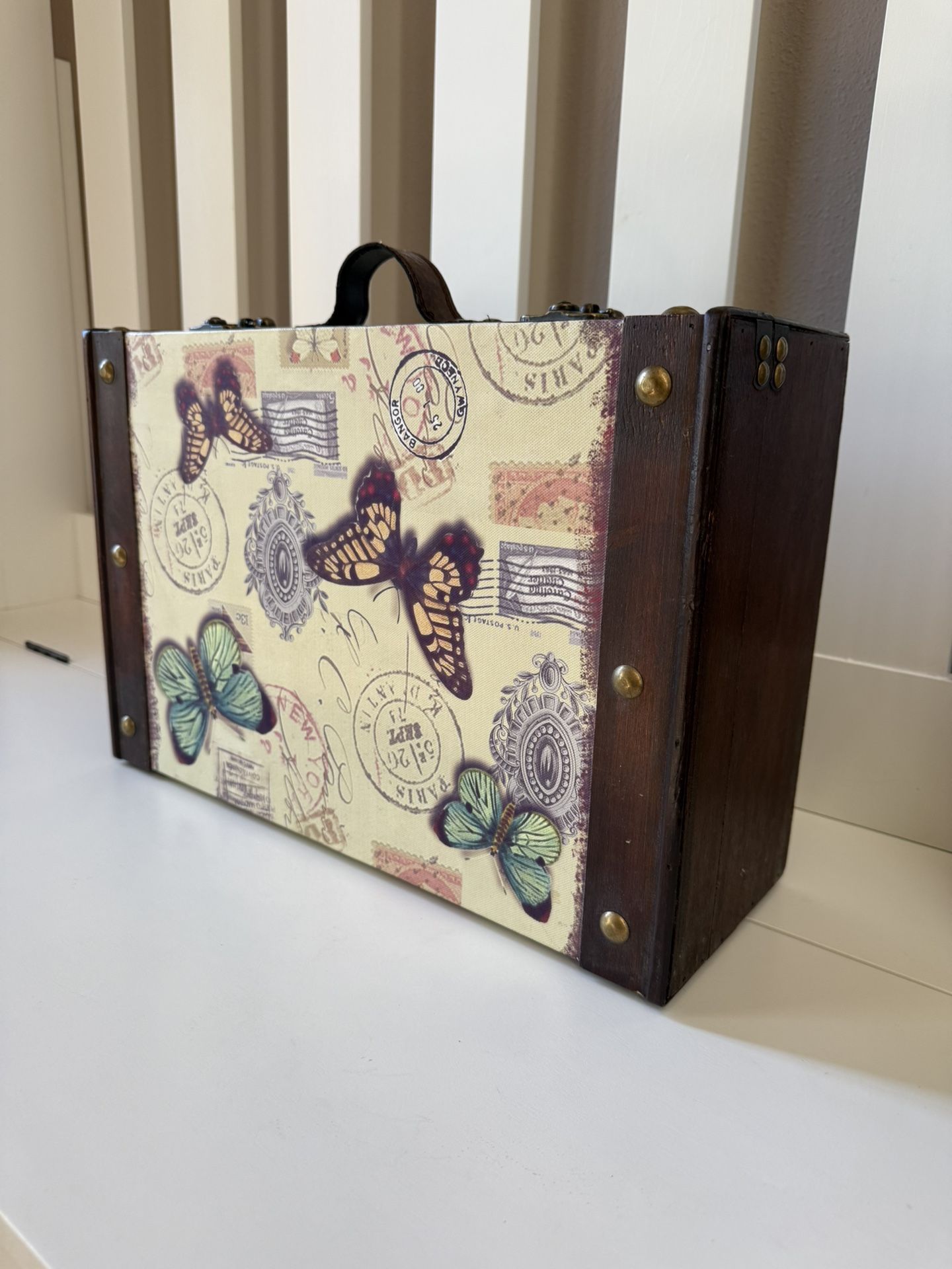 wooden storage trunk 15.5"x10.5"x5"