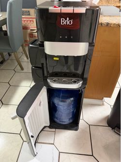 Brio Bottom-Loading Water Dispenser