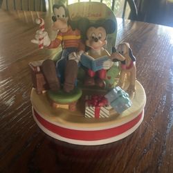 Disney Christmas Figurine 1991