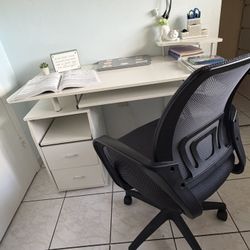 Chair/Office Chair 
