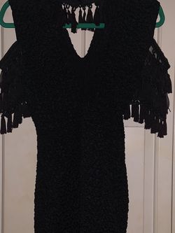 SEXY, BLACK, COLD SHOULDER DRESS WITH TASSELS 