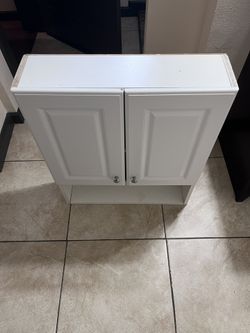 Wall Cabinet
