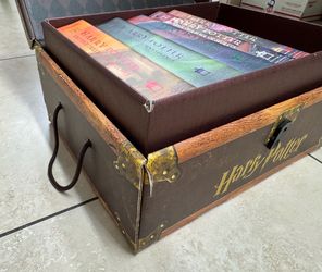 Harry Potter Trunk Chest Set Hardcover Books 1,2,3,6,7 Limited Editions