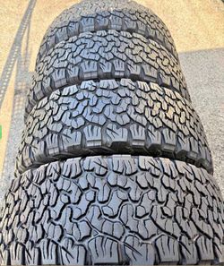 305/55/20 Bfgoodrich 📍📍 Vendo un set de llantas con 80% de vida las 4 📍🌟