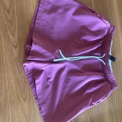 lululemon man’s Shorts XS 5” $15 