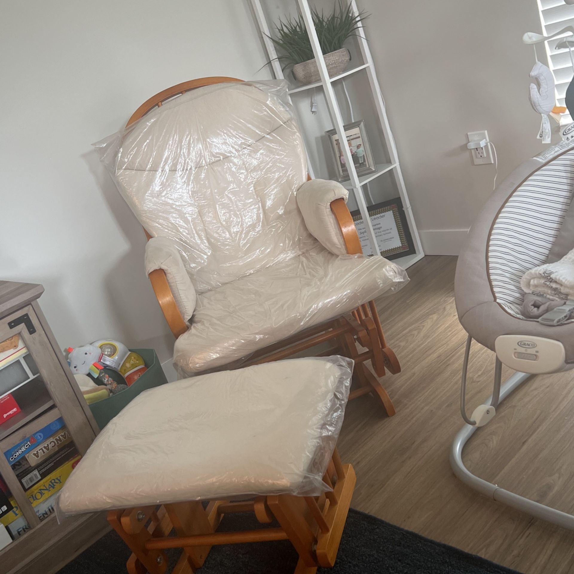 Rocking Chair - Baby Nursery 