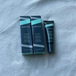 Mary Kay Hint of Mint Lip Balm Trio