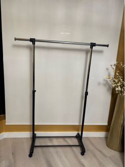 Clothes rack