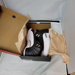 Jordan  12 Black Varsity