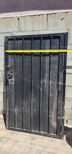 Screen Gate