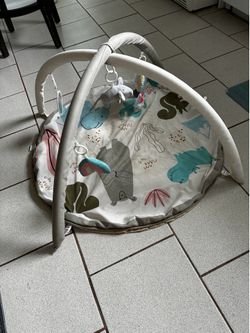 Tummy time mat