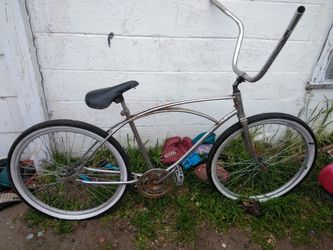 1950$.double.bone.cruiser. needs fixed up and cleaned up 85 bucks great deal