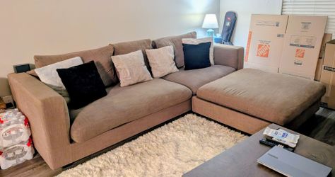 Camerich 3-Seat Sofa+Ottoman (Move out sale)