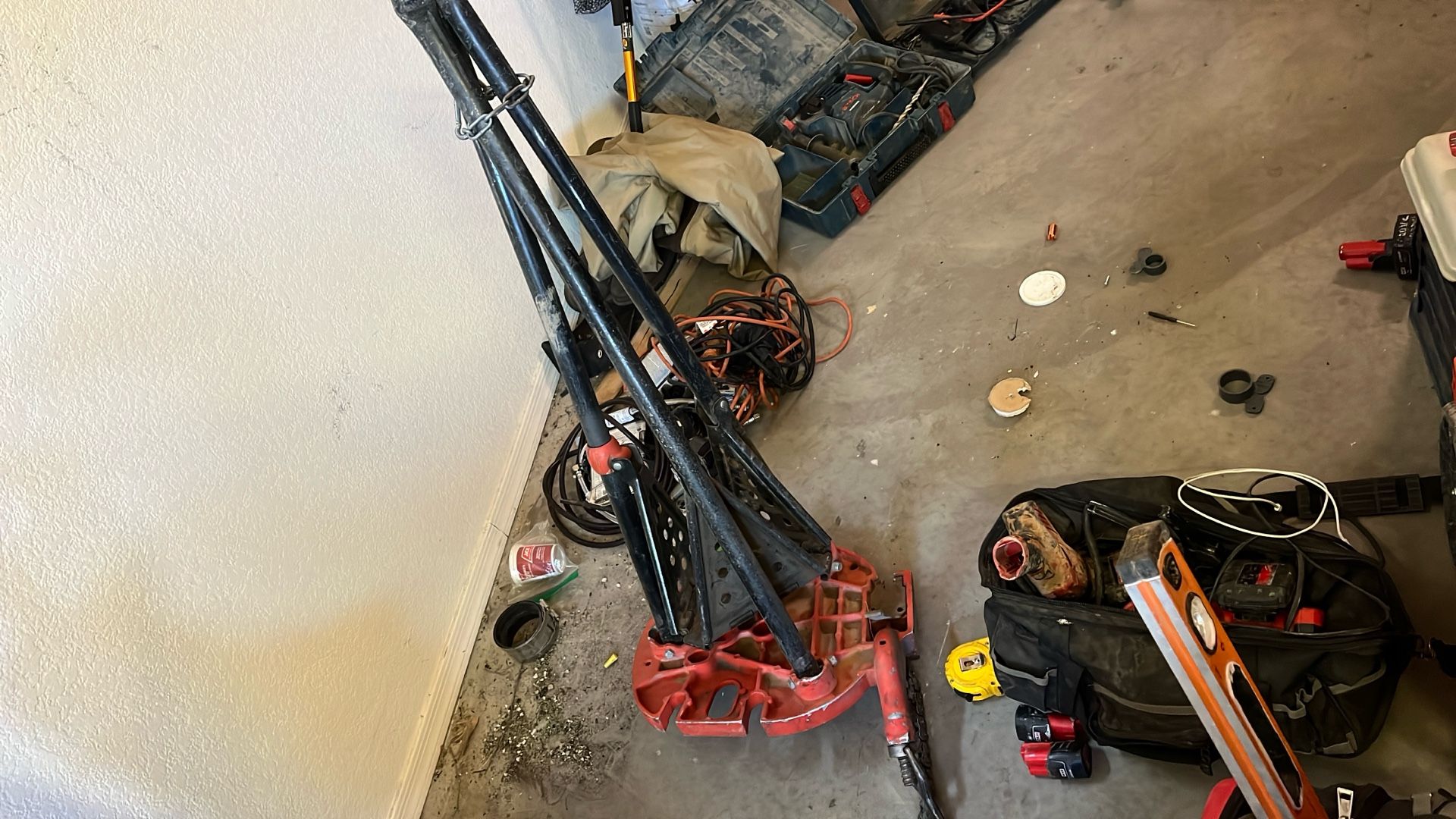 Tripod Ridgid