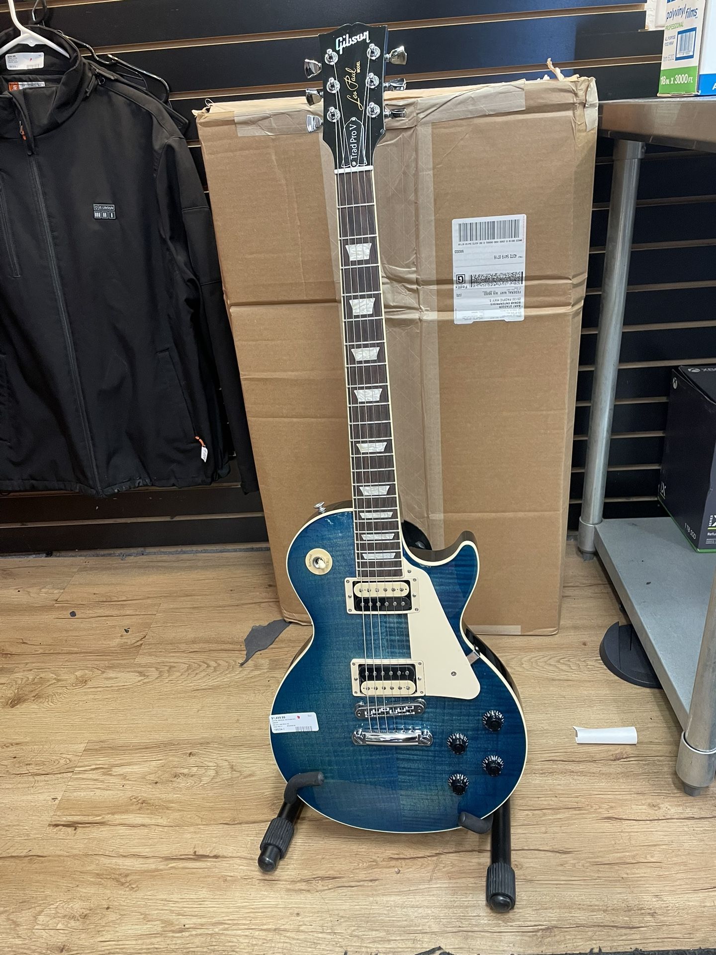 Gibson Trad Pro V AAA Flame Top Electric Guitar 195034