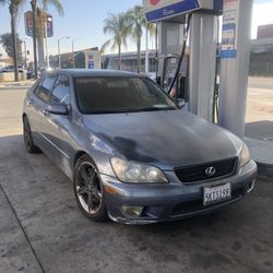 2005 Lexus IS 300