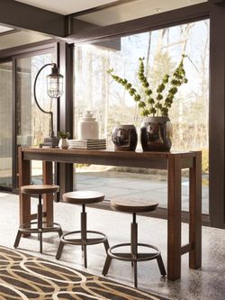 Torjin Brown/Gray Counter Height Dining Table with 4 Barstools