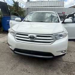 2013 Toyota Highlander