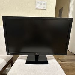 SAMSUNG MONITOR MODEL NUMBER S27E31OH 27” MISSING POWER CORD 