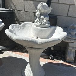 New Elephant Fountain Made Out Of Cement Perfect Gift 