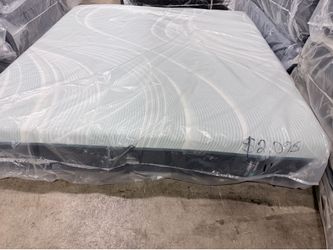 SALE💥King Mattress Tempurpedic ProAdapt firm 2.0 💥 Financing available ✅