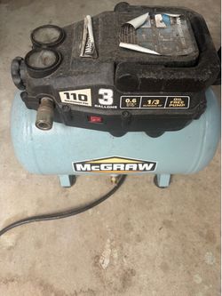 3 Gallon, 110 PSI Oil-Free Light-Duty Hot Dog Air Compressor