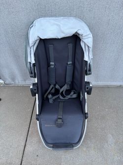 Uppababy vista v2 toddler seat