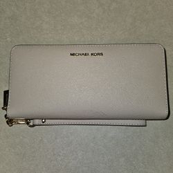 Michael Kors Jetset Wallet