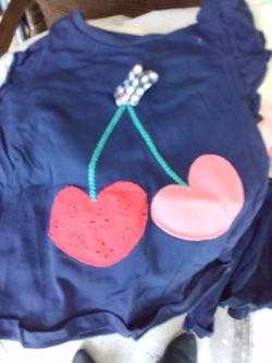 BABY GIRL CLOTHES  35 PIECES ,GOOD QUALITY