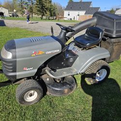 CRAFTSMAN RIDING MOWER WITH BAGGER