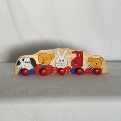 Vintage Wooden Nursery 5 Knob Hooks Wall Plaque - Animals Themed Dog/Bear/Bunny