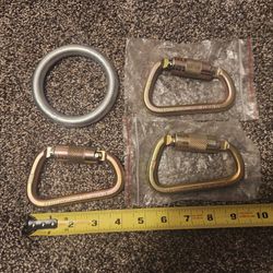 NEW 3 SALA Carabiners and Steel O-Ring