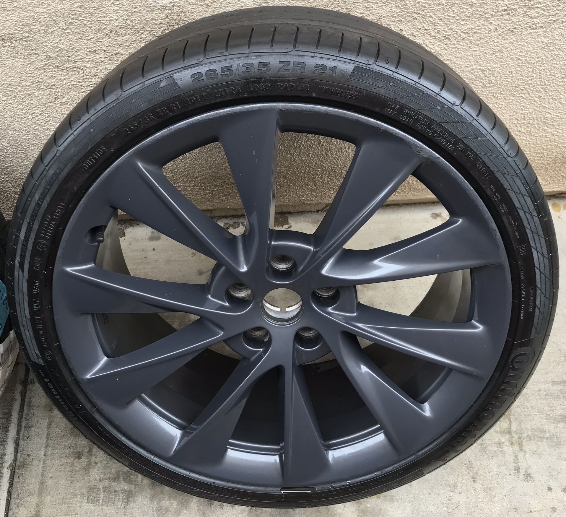 1 Tesla Model S Twinturbine 21” Wheel