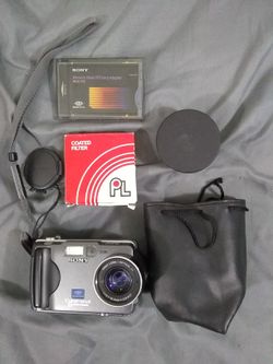 Sony Cyber shot 1.3 megapixel camera