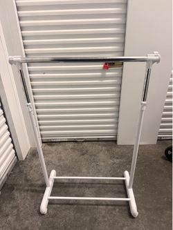 Clothes rack