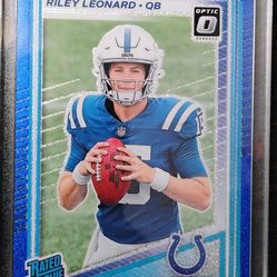 Riley Leonard blue glitter