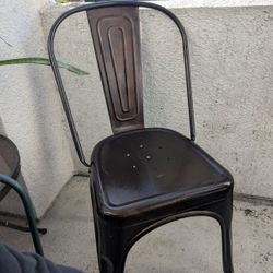 4 Metal Chairs