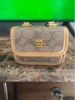 Coach mini