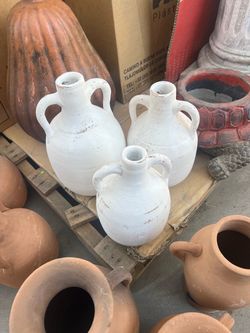 Jarroncitos de barro set de 3 $35.00