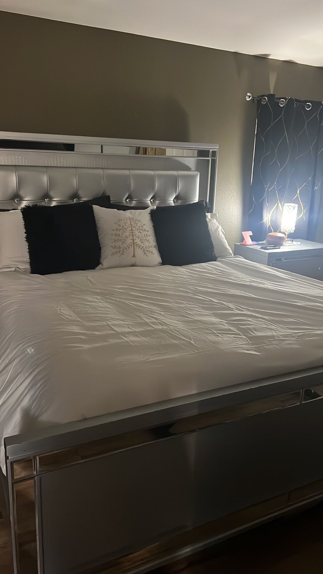Cal King Bed